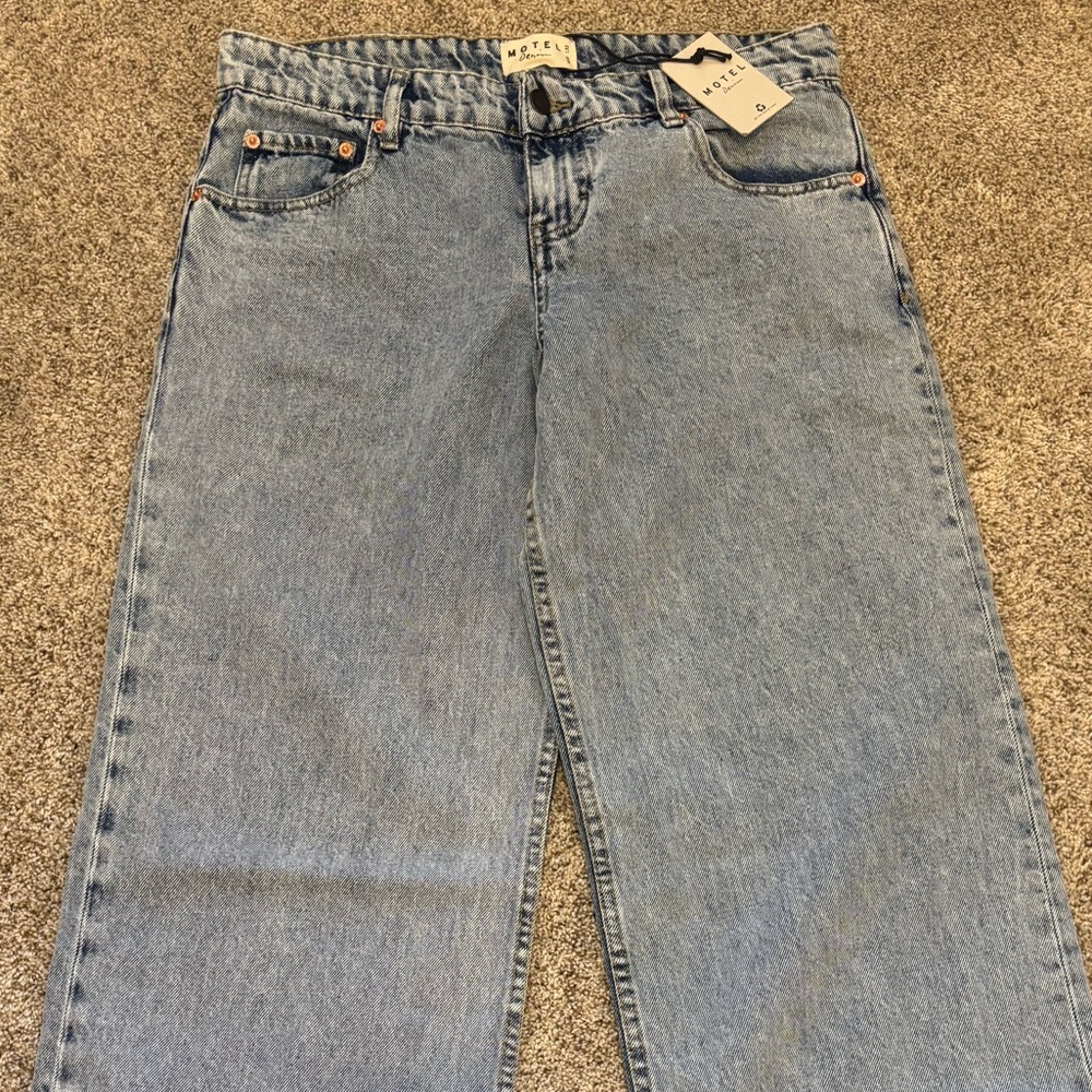 Motel Rocks Low Rise Parallel Jeans 80s Light Blue Wash
Size W30 L32